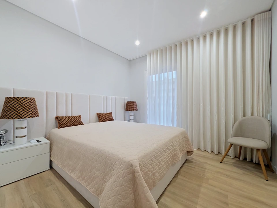 Apartamento T2 para Venda em Portimão Foto 44