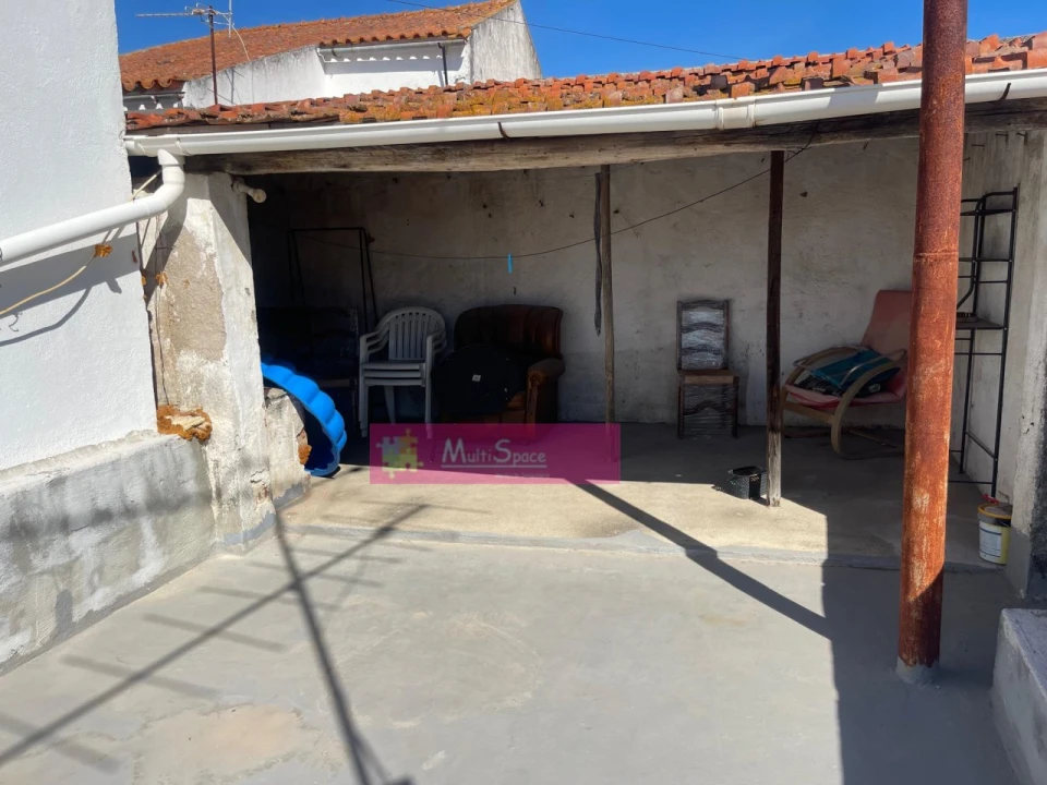 Moradia T3 para Venda em Vila Nova da Barquinha Foto 13