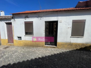 Moradia T3 para Venda em Vila Nova da Barquinha