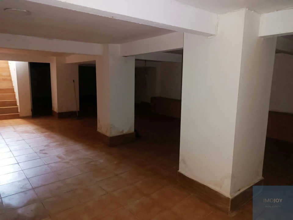 Loja para Venda em Algés, Linda-A-Velha e Cruz Quebrada-Dafundo Foto 32