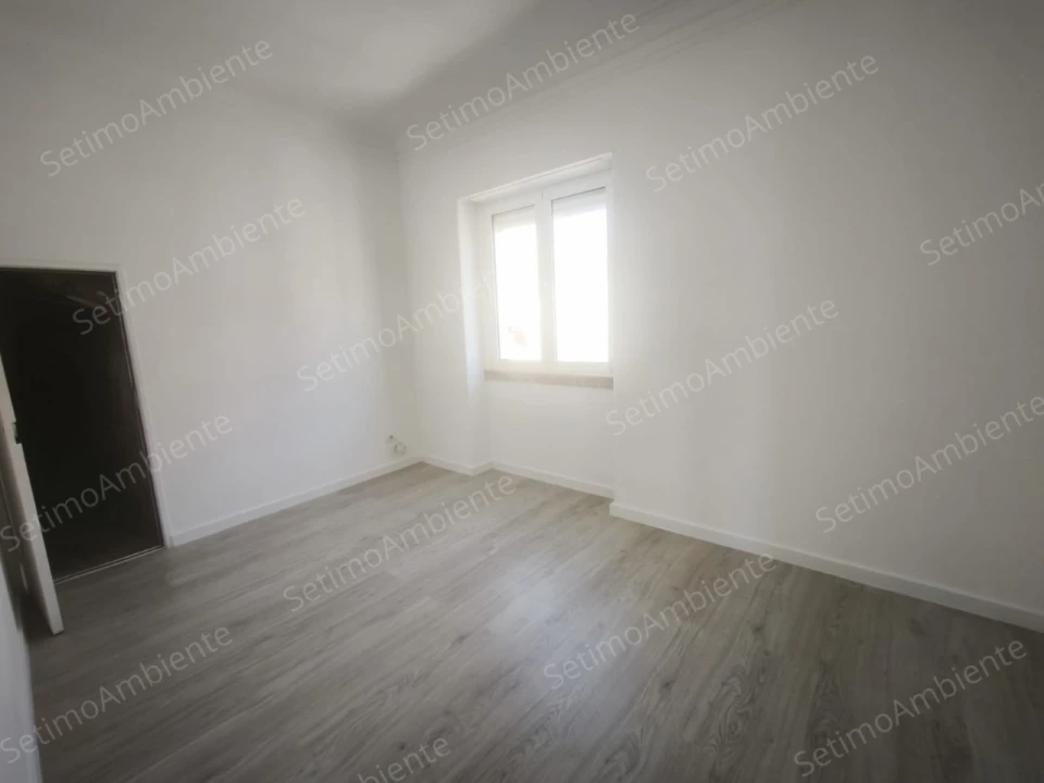 Apartamento T1 para Venda em São Vicente Foto 7