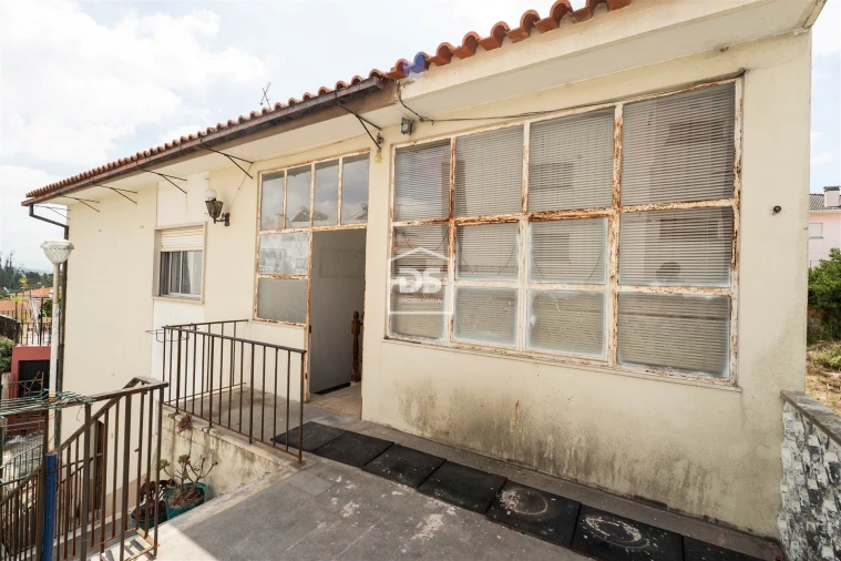 Moradia T4 para Venda em Marrazes e Barosa Foto 23