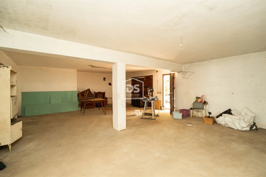 Moradia T4 para Venda em Marrazes e Barosa Foto 40