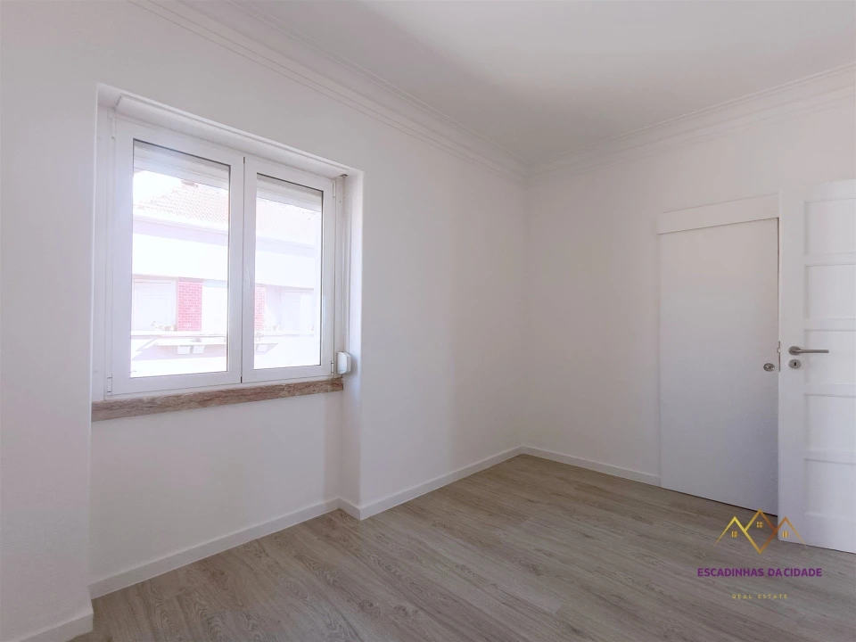 Apartamento T2 para Venda em São Vicente Foto 13