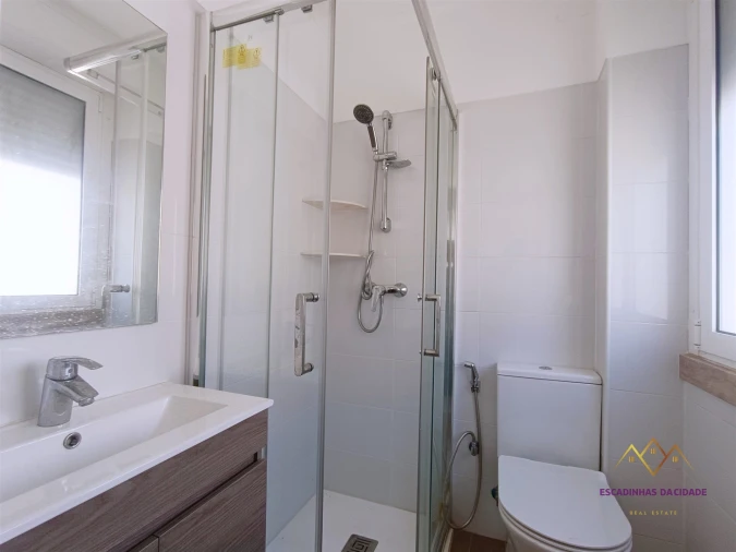 Apartamento T2 para Venda em São Vicente Foto 17