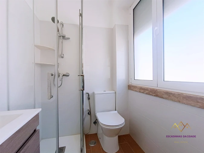 Apartamento T2 para Venda em São Vicente Foto 18
