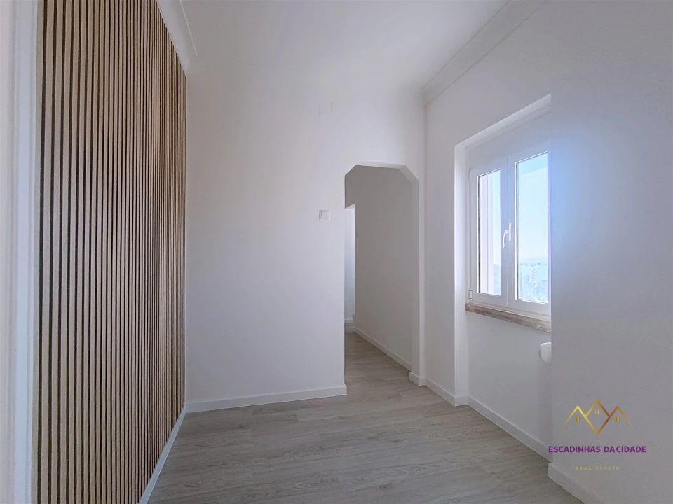 Apartamento T2 para Venda em São Vicente Foto 24