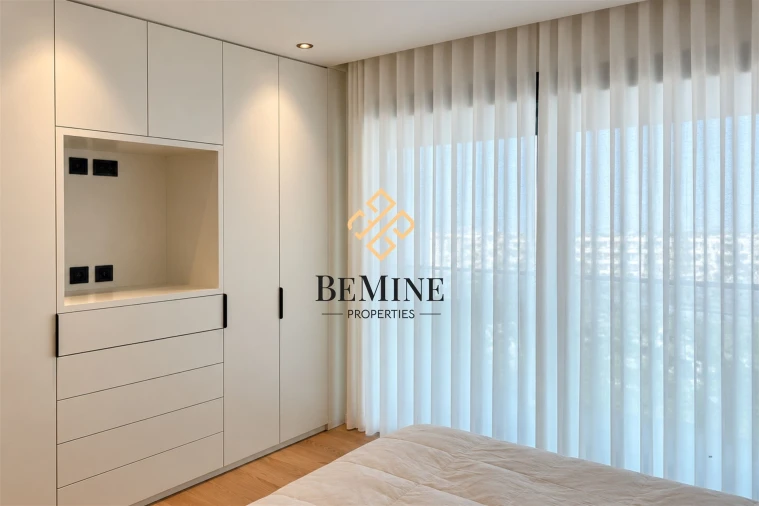 Apartamento T1 para Arrendamento em São Martinho Foto 17