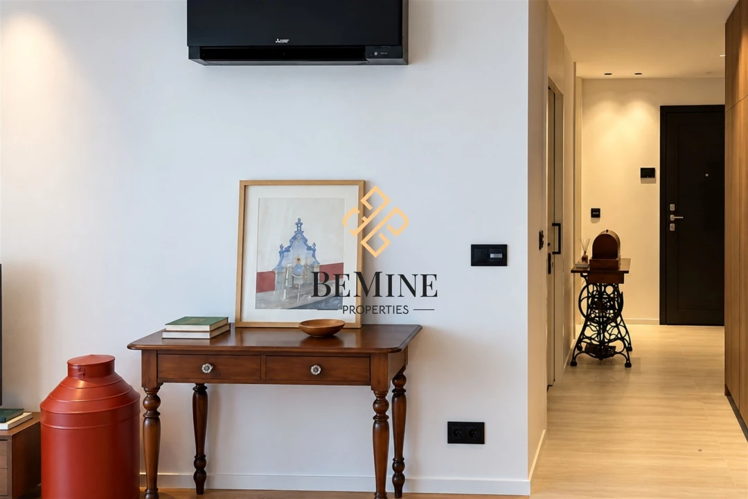 Apartamento T1 para Arrendamento em São Martinho Foto 9