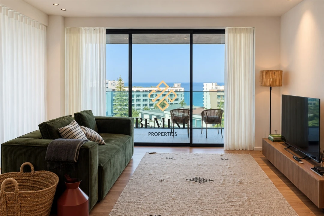 Apartamento T1 para Arrendamento em São Martinho Foto 1
