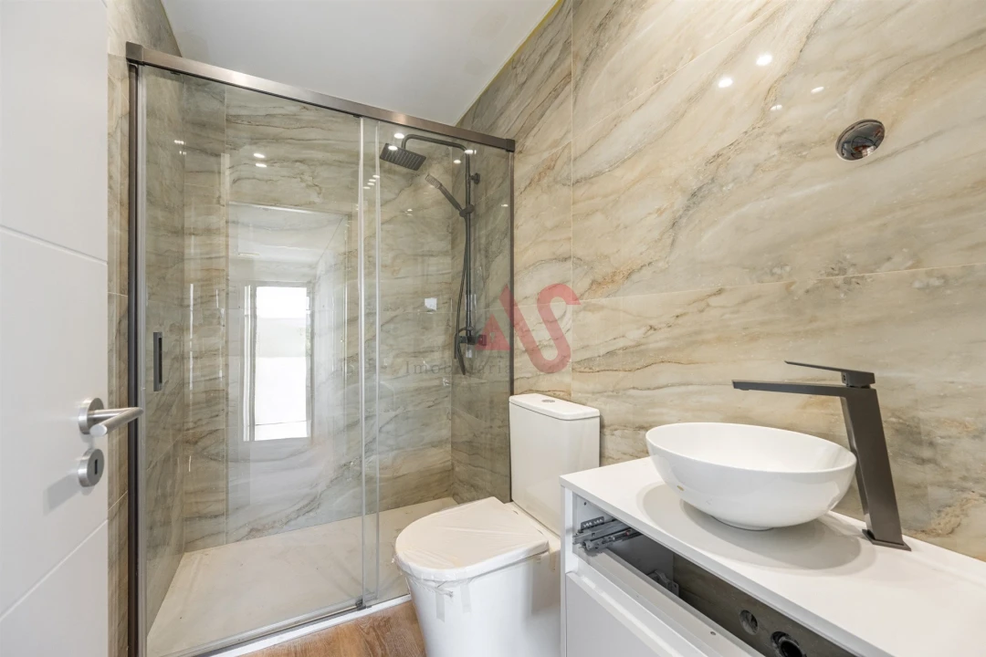 Apartamento T2 para Venda em Margaride, Várzea, Lagares, Varziela, Moure Foto 13