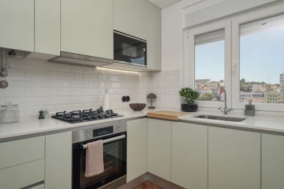 Apartamento T2 para Arrendamento em Ajuda