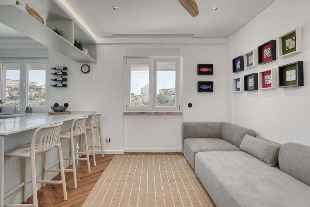 Apartamento T2 para Arrendamento em Ajuda Foto 2
