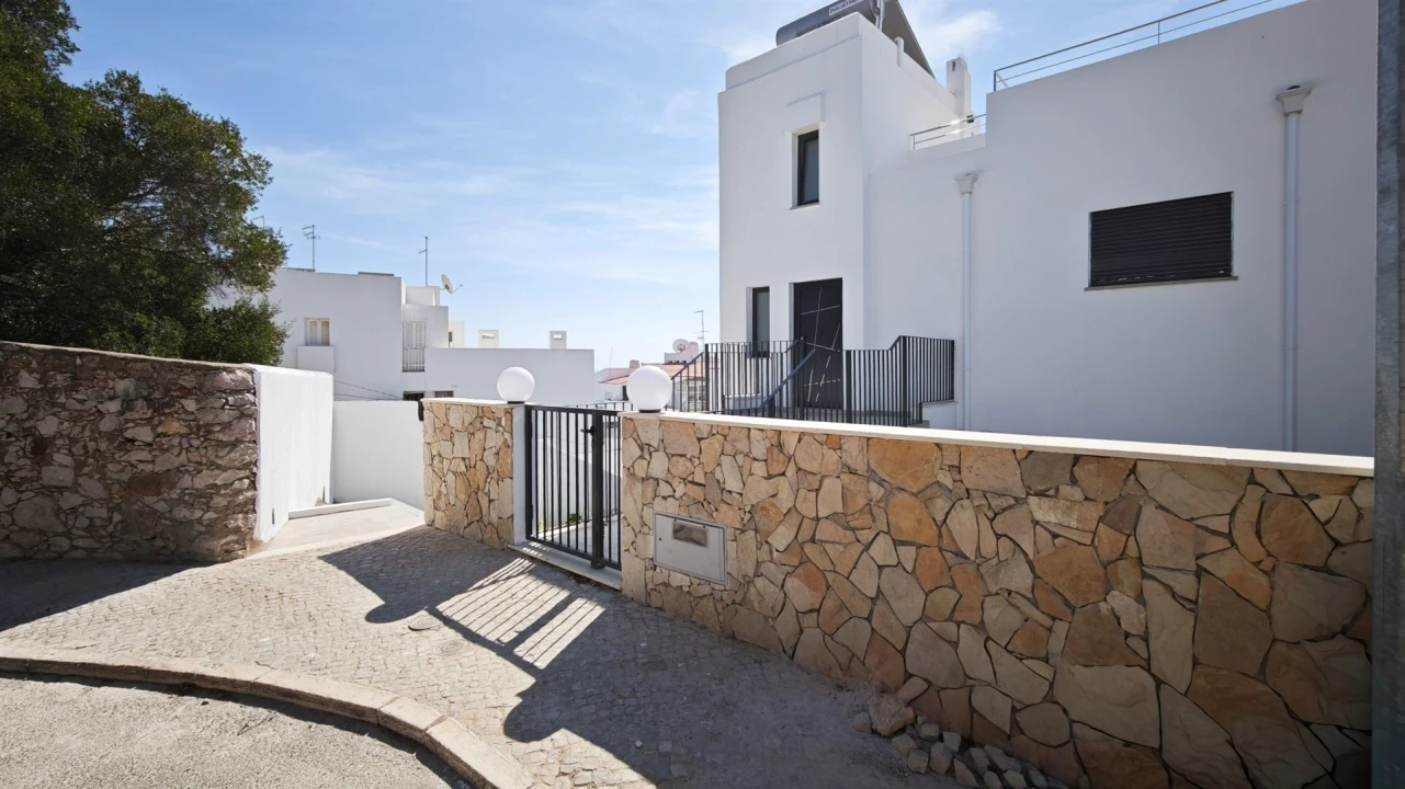 Moradia T3 para Venda em Albufeira e Olhos de Água Foto 8