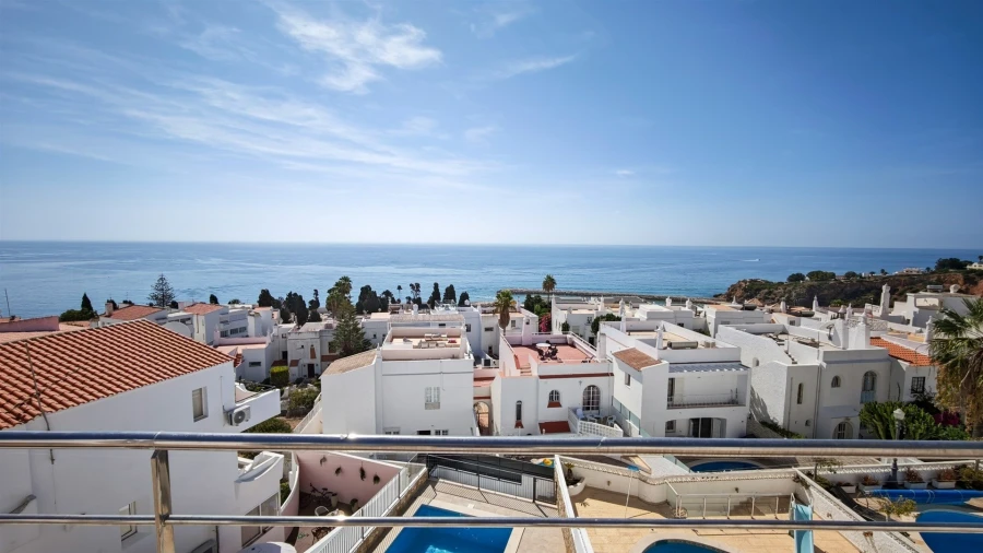 Moradia T3 para Venda em Albufeira e Olhos de Água Foto 31