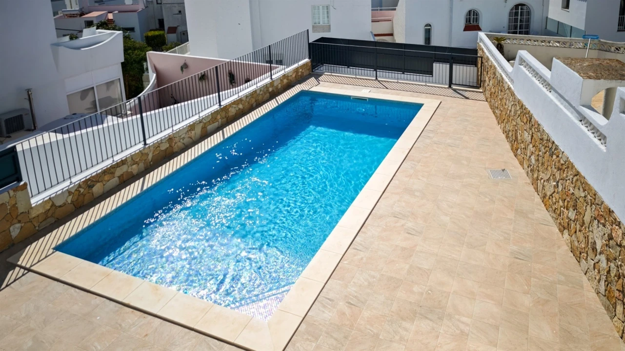 Moradia T3 para Venda em Albufeira e Olhos de Água Foto 52