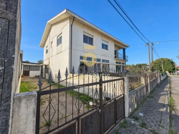 Moradia T3 para Venda em Mozelos