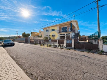 Moradia T3 para Venda em Mozelos