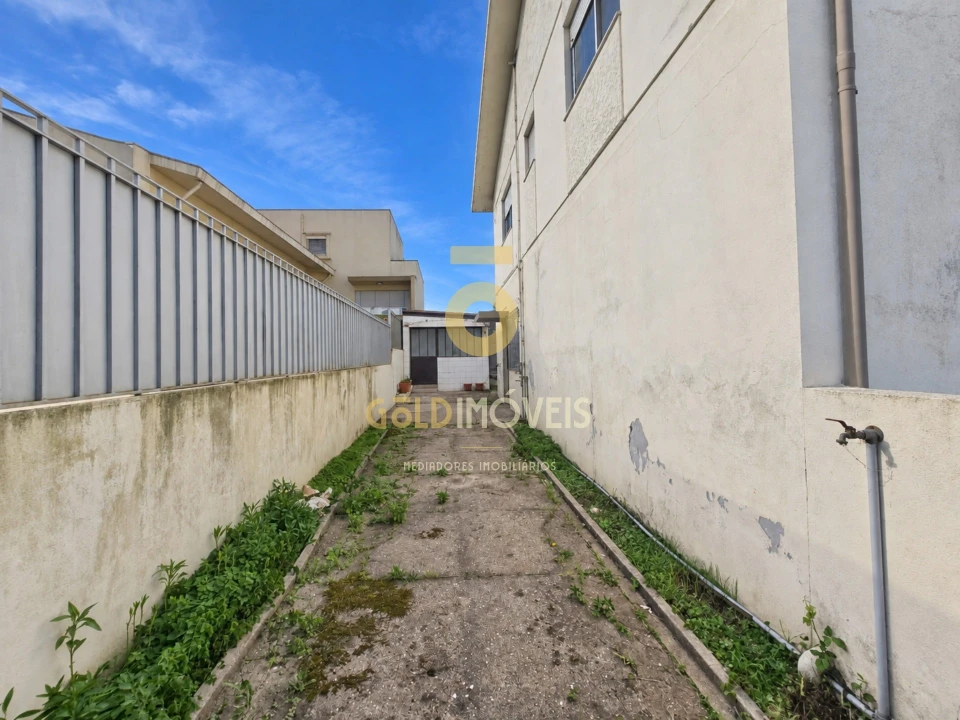 Moradia T3 para Venda em Mozelos Foto 18