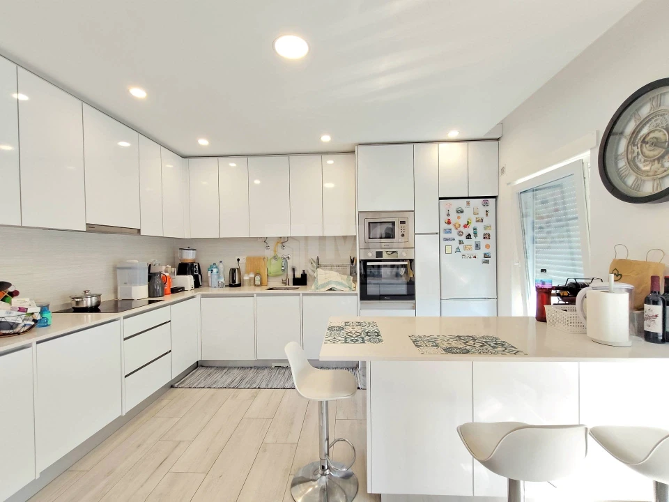 Apartamento T2 para Venda em Castelo Branco Foto 2