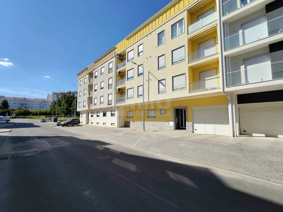 Apartamento T2 para Venda em Castelo Branco Foto 36