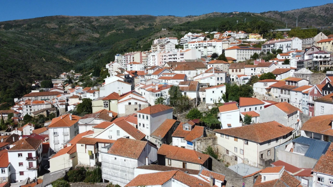 Prédio para Venda em Covilhã e Canhoso Foto 8