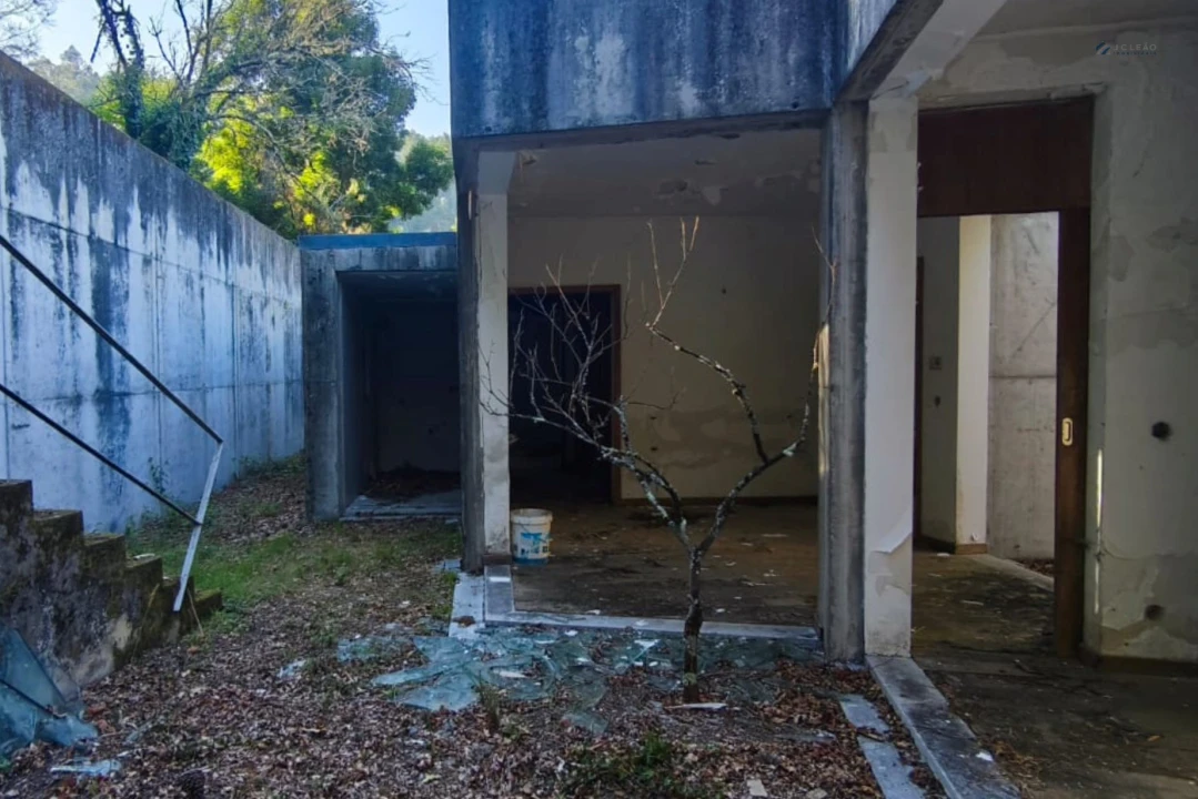 Moradia T4 para Venda em Paredes de Viadores e Manhuncelos Foto 6