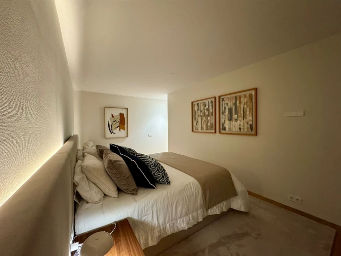Apartamento T4 para Venda em Aldoar, Foz do Douro e Nevogilde Foto 19