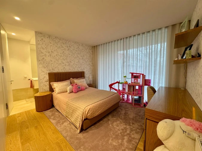 Apartamento T4 para Venda em Aldoar, Foz do Douro e Nevogilde Foto 12