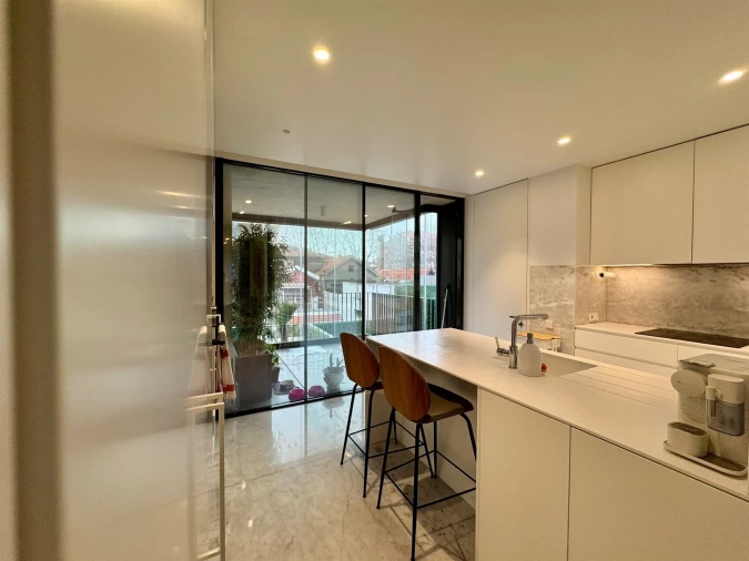 Apartamento T4 para Venda em Aldoar, Foz do Douro e Nevogilde Foto 5