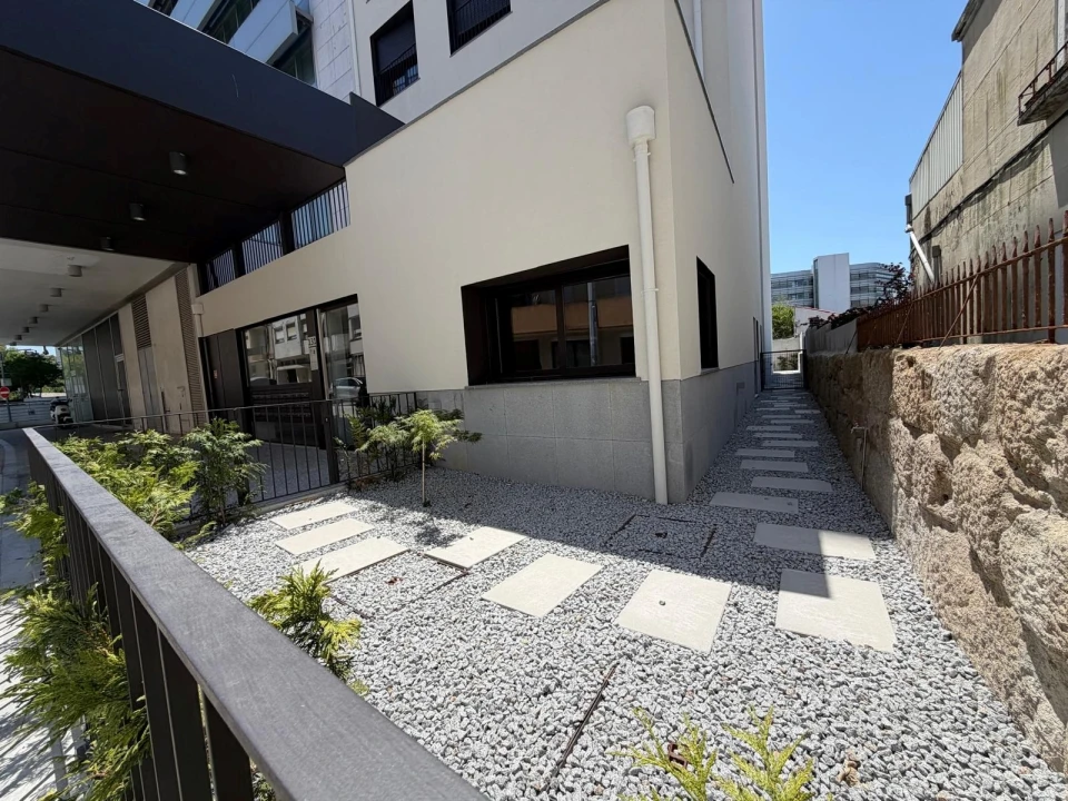 Apartamento T1 para Arrendamento em Cedofeita, Santo Ildefonso, Sé, Miragaia, São Nicolau e Vitória Foto 3