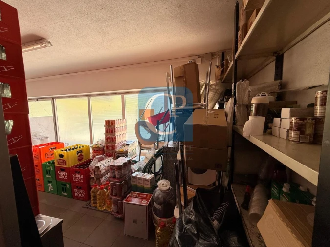 Loja para Trespasse em Paranhos Foto 25