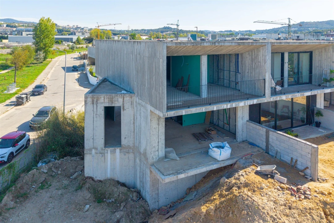 Moradia T3 para Venda em Merelim (São Pedro) e Frossos Foto 5