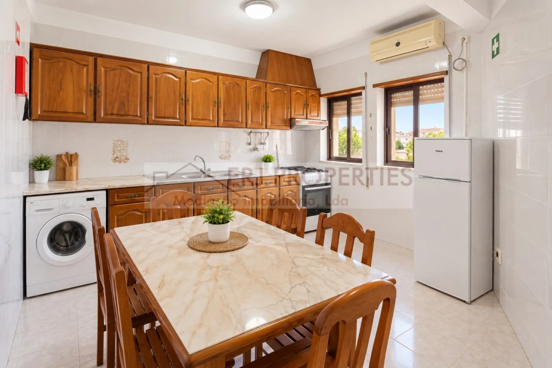 Apartamento T2 para Venda em Altura Foto 4