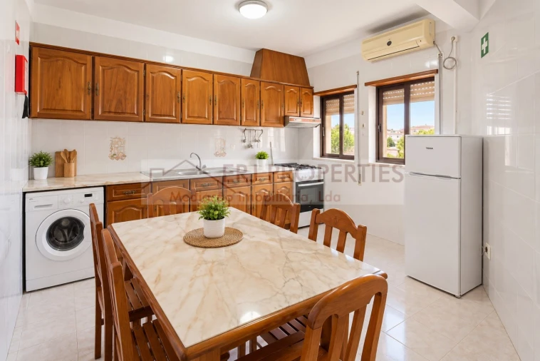 Apartamento T2 para Venda em Altura Foto 4