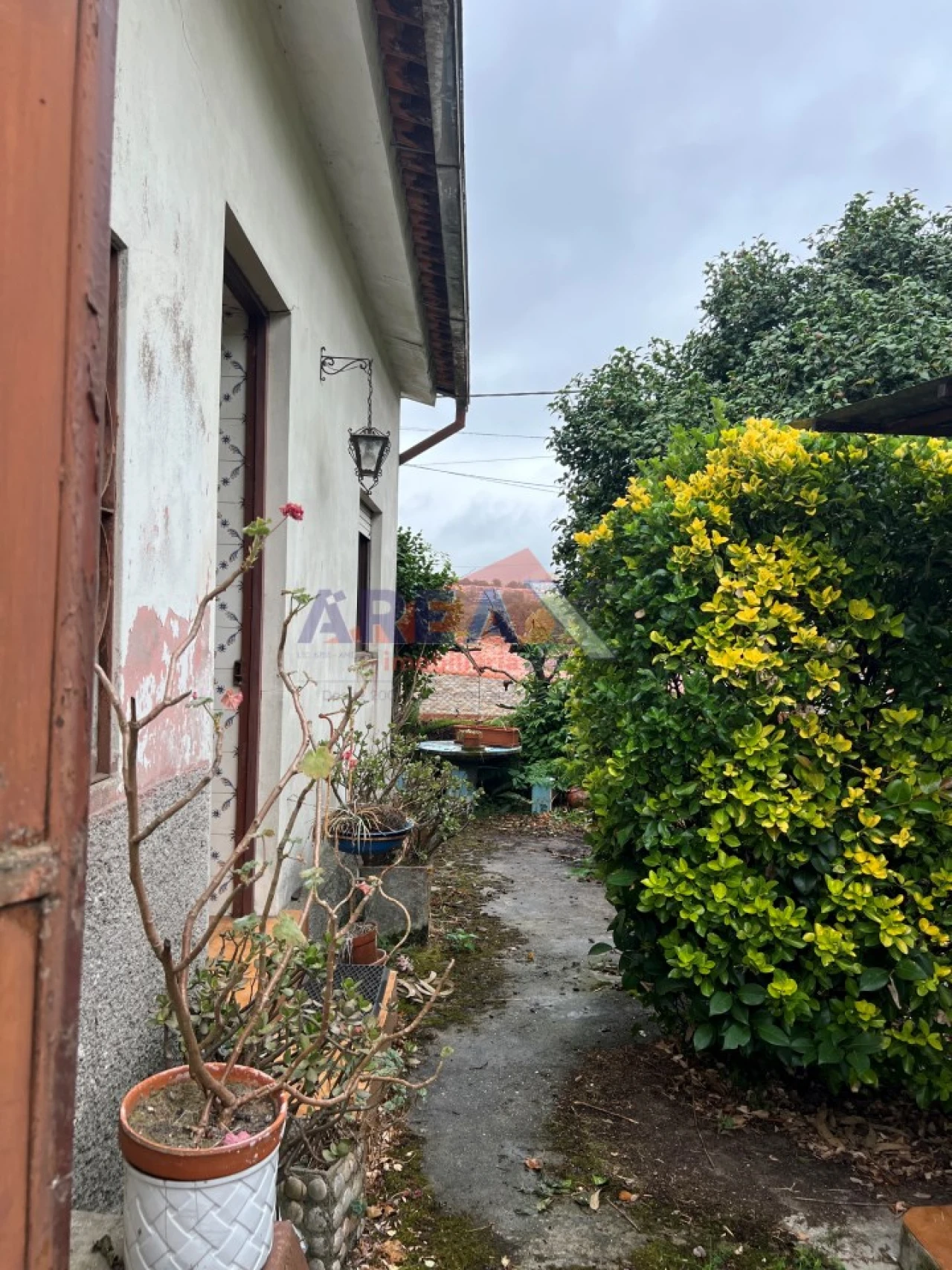 Moradia T5 para Venda em O. Azeméis, Riba-Ul, Ul, Macinhata Seixa, Madail Foto 2