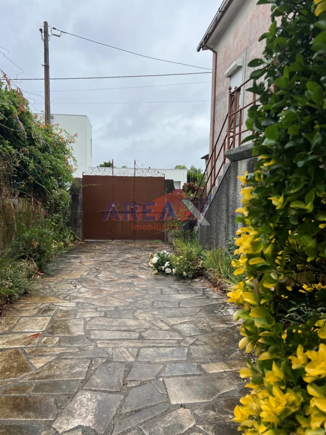 Moradia T5 para Venda em O. Azeméis, Riba-Ul, Ul, Macinhata Seixa, Madail Foto 5
