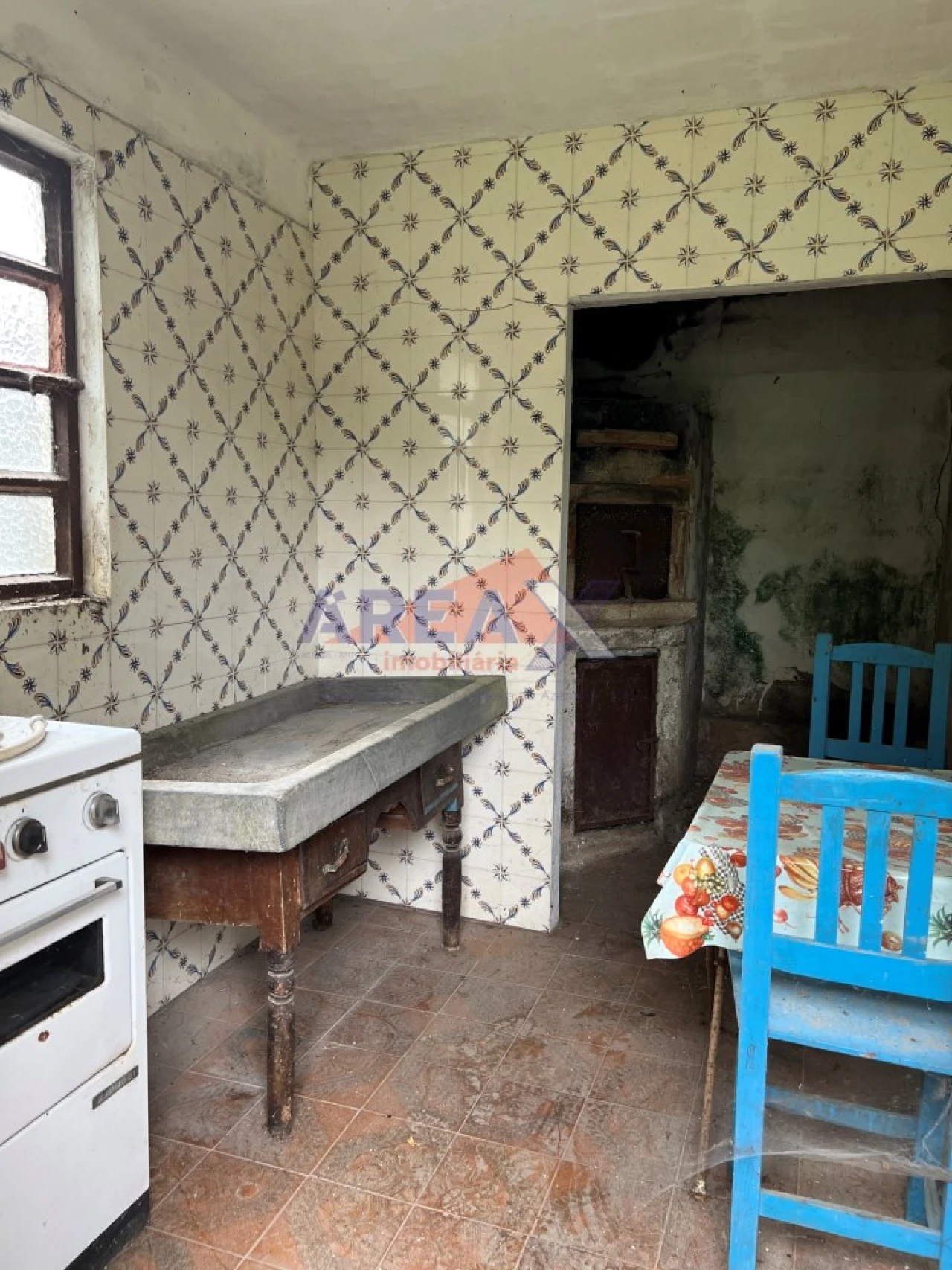 Moradia T5 para Venda em O. Azeméis, Riba-Ul, Ul, Macinhata Seixa, Madail Foto 16