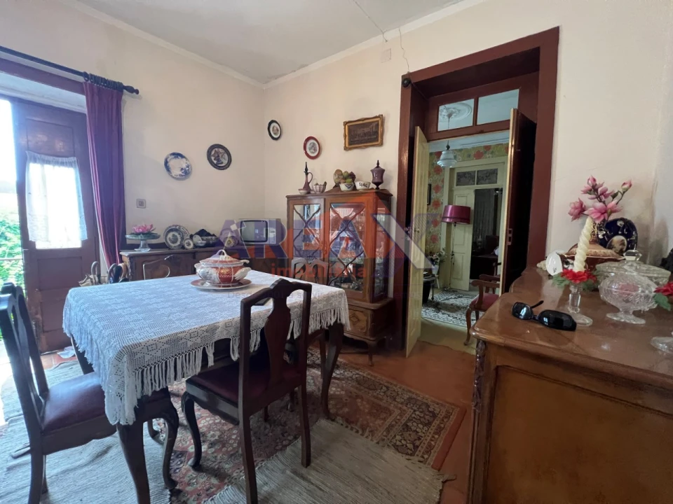 Moradia T5 para Venda em O. Azeméis, Riba-Ul, Ul, Macinhata Seixa, Madail Foto 33
