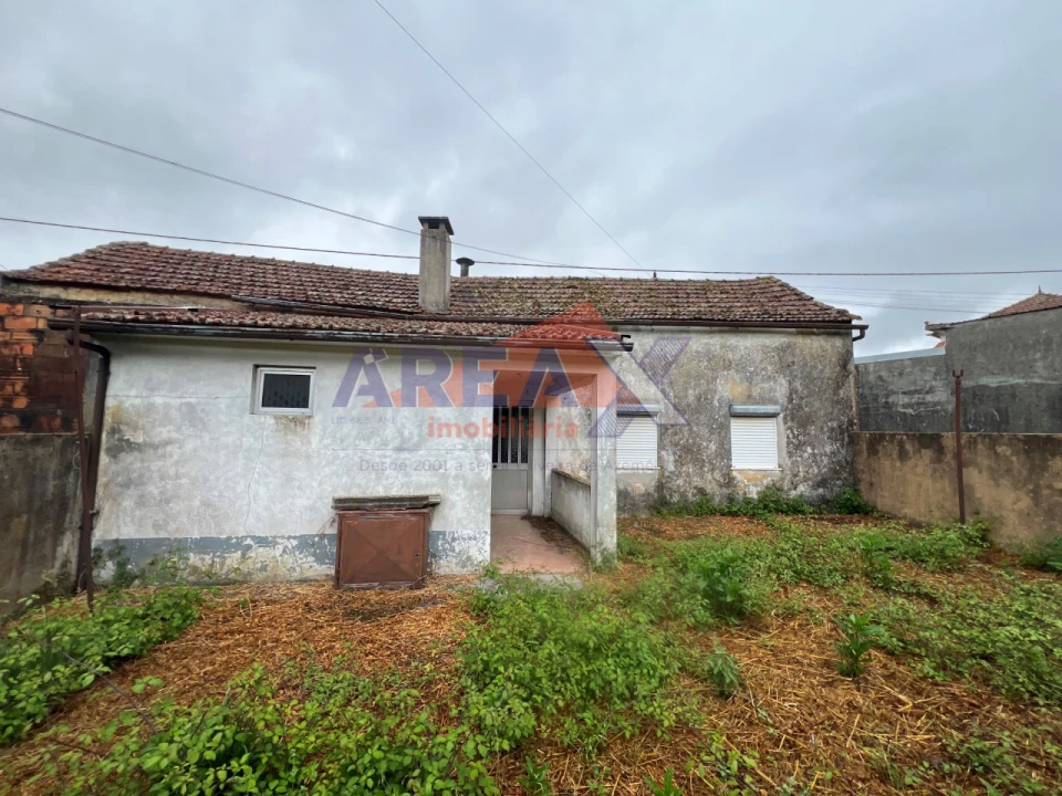 Moradia T5 para Venda em O. Azeméis, Riba-Ul, Ul, Macinhata Seixa, Madail Foto 72