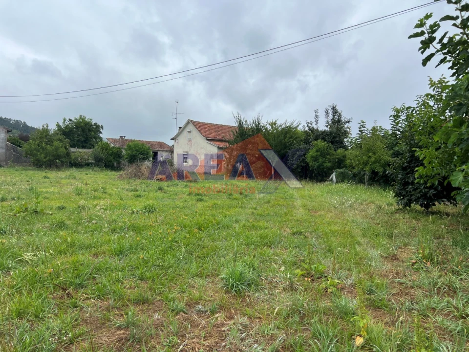 Moradia T5 para Venda em O. Azeméis, Riba-Ul, Ul, Macinhata Seixa, Madail Foto 75