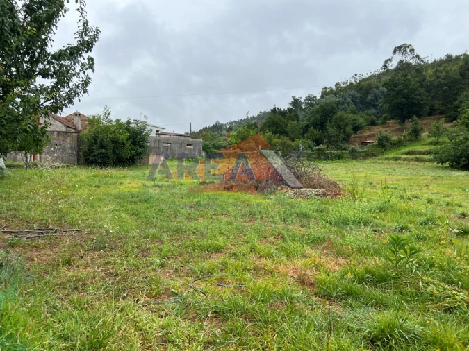 Moradia T5 para Venda em O. Azeméis, Riba-Ul, Ul, Macinhata Seixa, Madail Foto 22