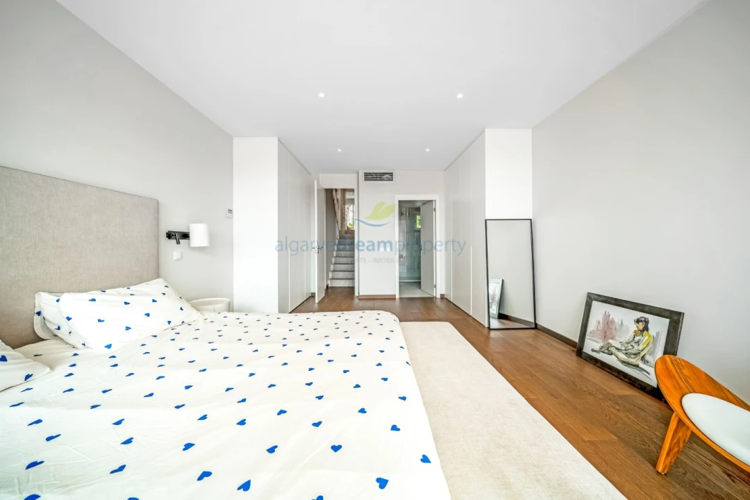 Apartamento T2 para Venda em Almancil Foto 16