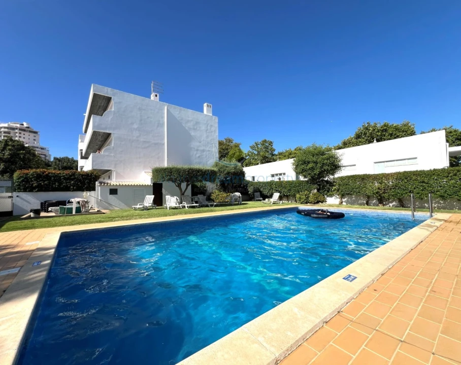 Apartamento T1 para Venda em Albufeira e Olhos de Água Foto 4