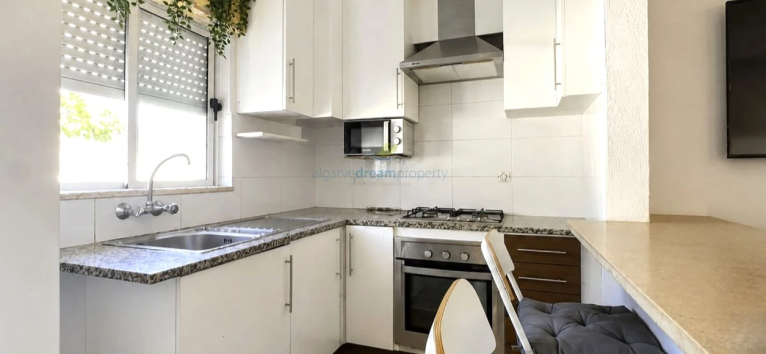 Apartamento T1 para Venda em Albufeira e Olhos de Água Foto 9