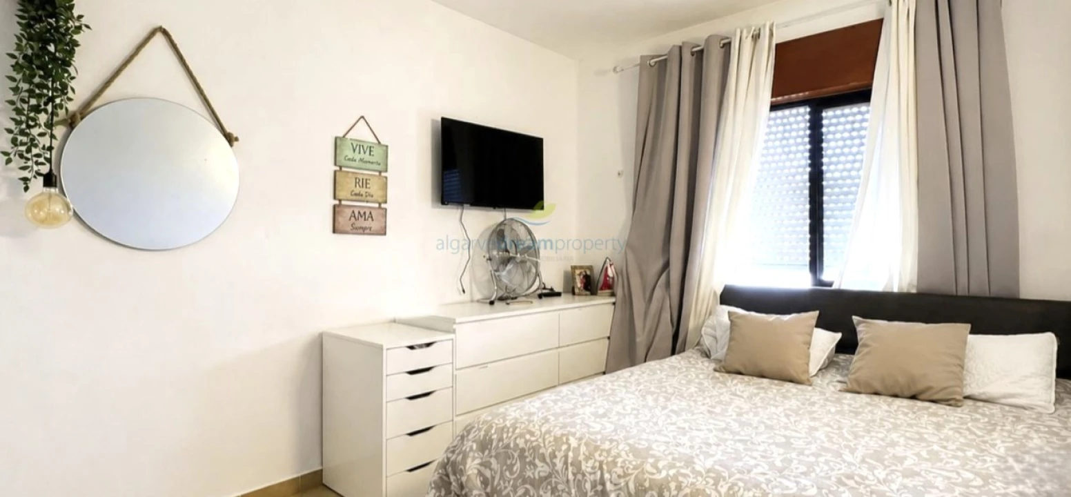 Apartamento T1 para Venda em Albufeira e Olhos de Água Foto 12