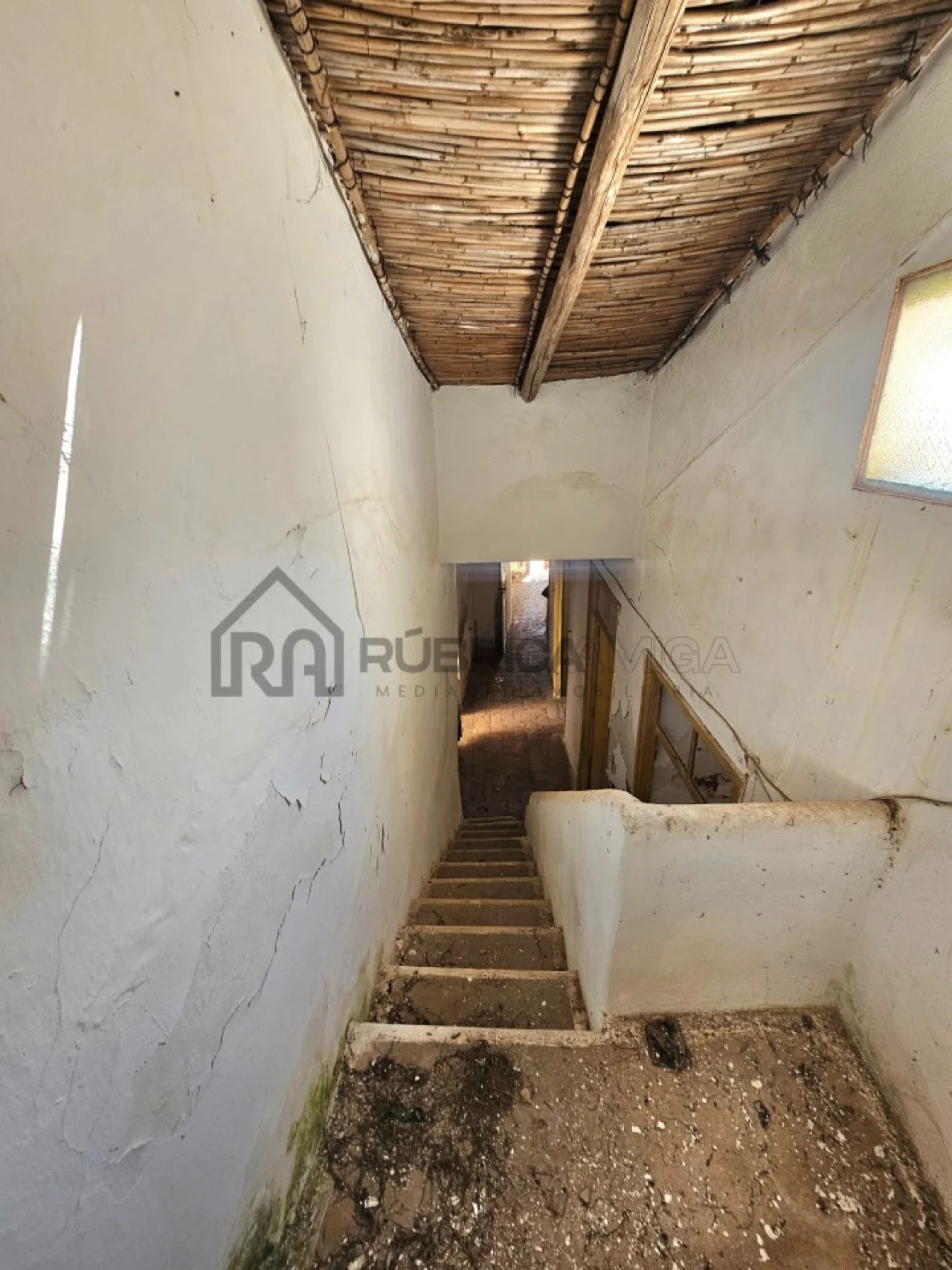 Moradia T7 para Venda em Salir Foto 12