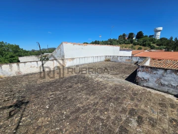 Moradia T7 para Venda em Salir