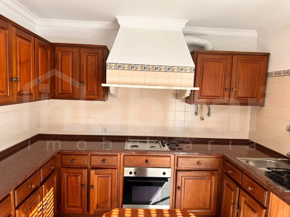 Apartamento T2 para Arrendamento em Benavente Foto 1