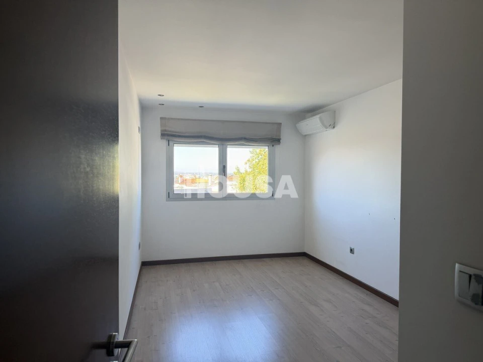Moradia T3 para Venda em Leiria, Pousos, Barreira e Cortes Foto 12